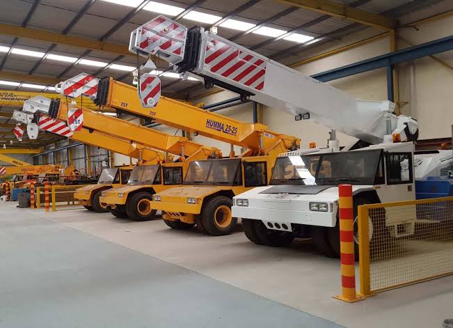 Pick & Carry Cranes (Franna, Humma, Tidd)