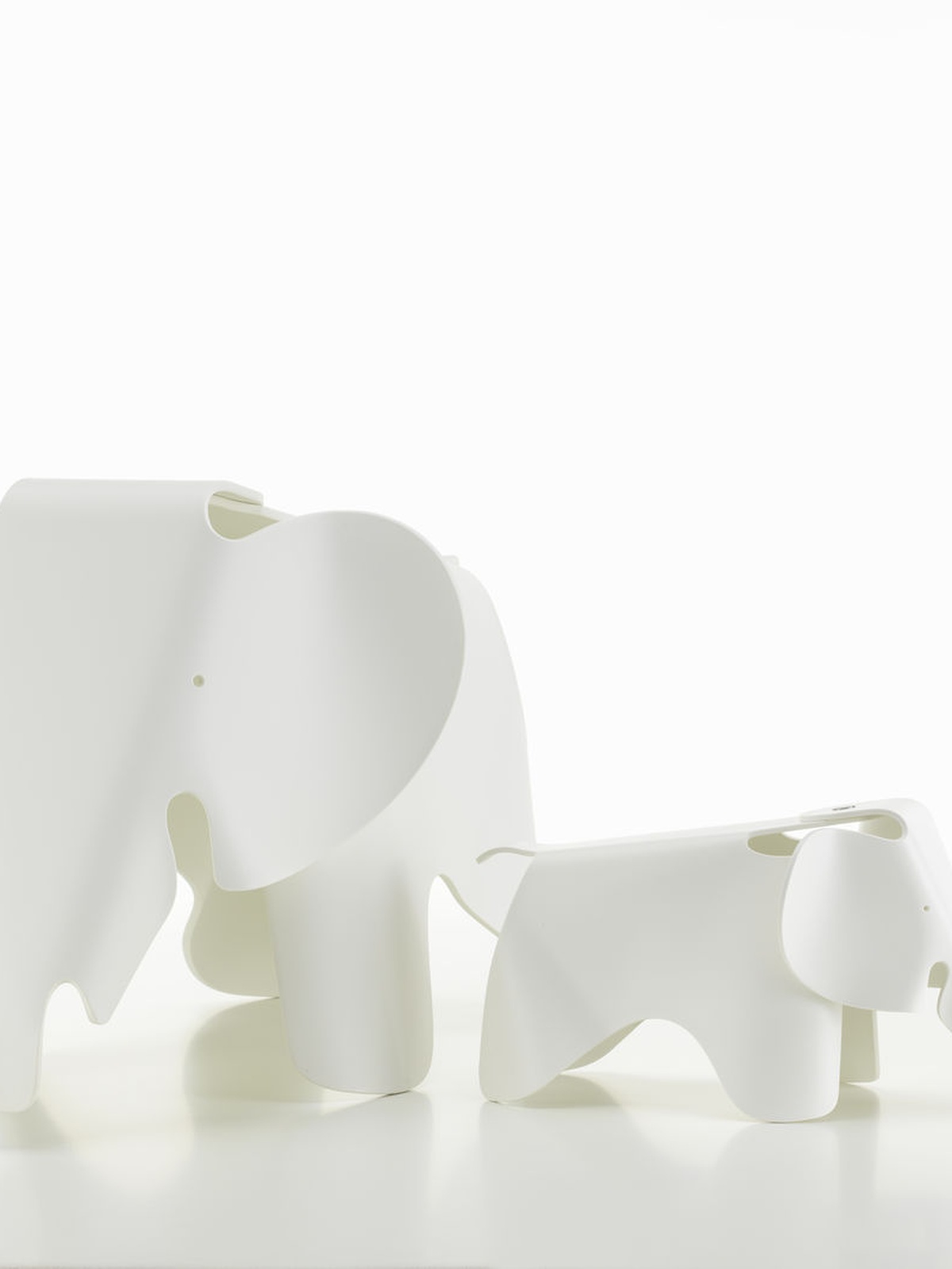 Eames Elephant Small