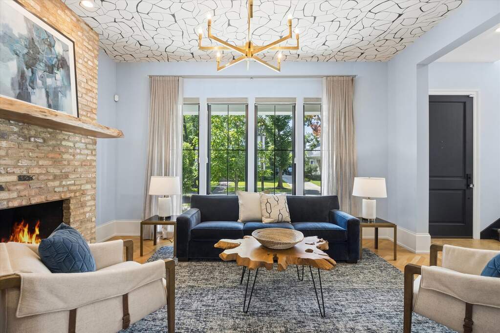 Property gallery photo