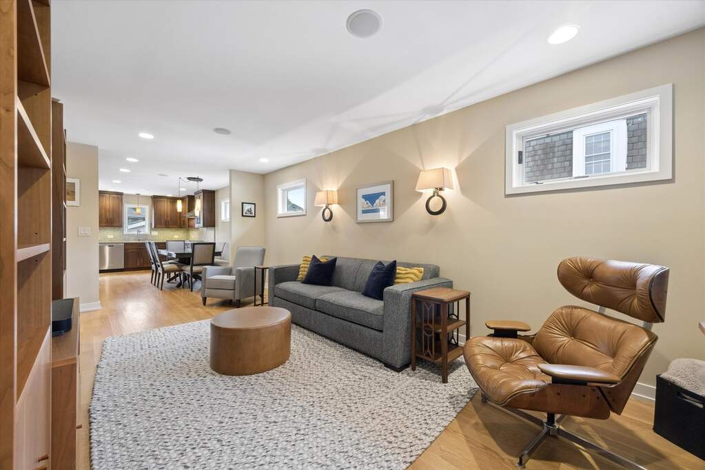 Property gallery photo