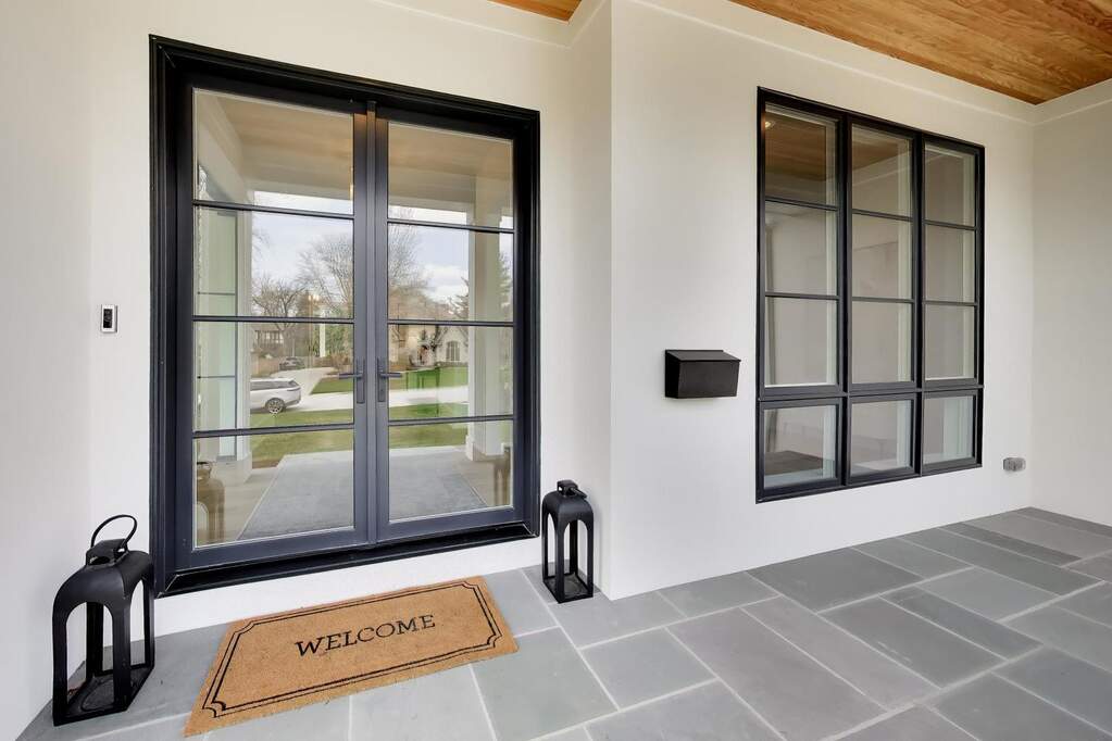 Property gallery photo