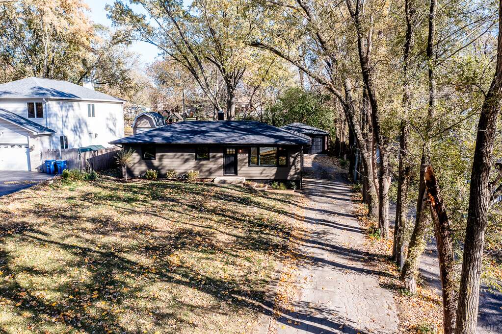 Property gallery photo