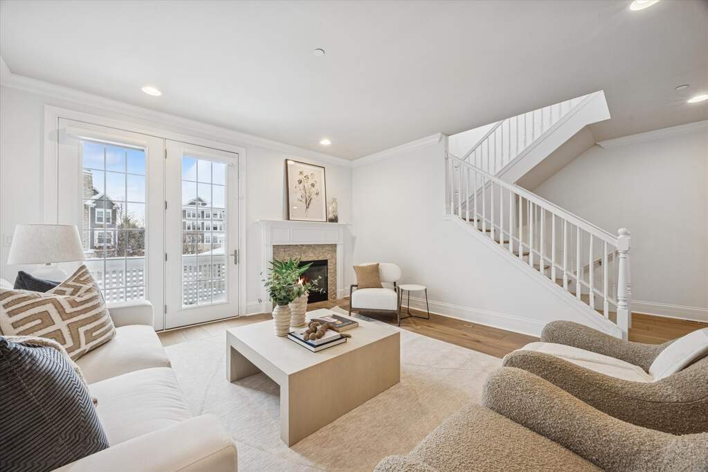 Property gallery photo