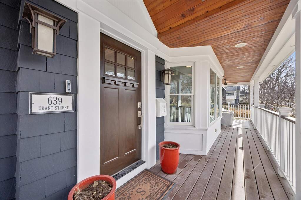 Property gallery photo