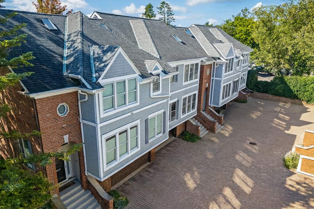 Property gallery photo