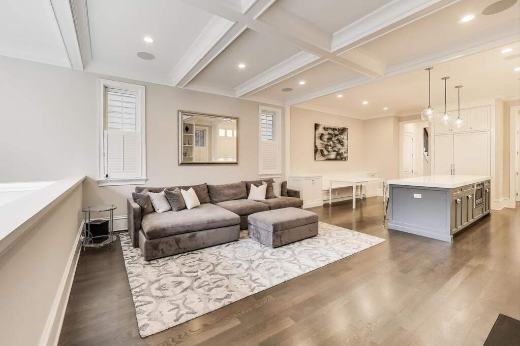 Property gallery photo