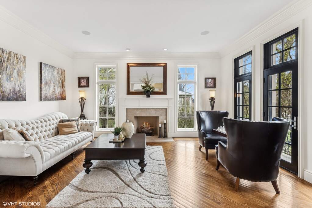 Property gallery photo