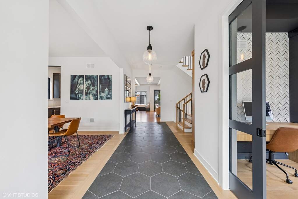 Property gallery photo