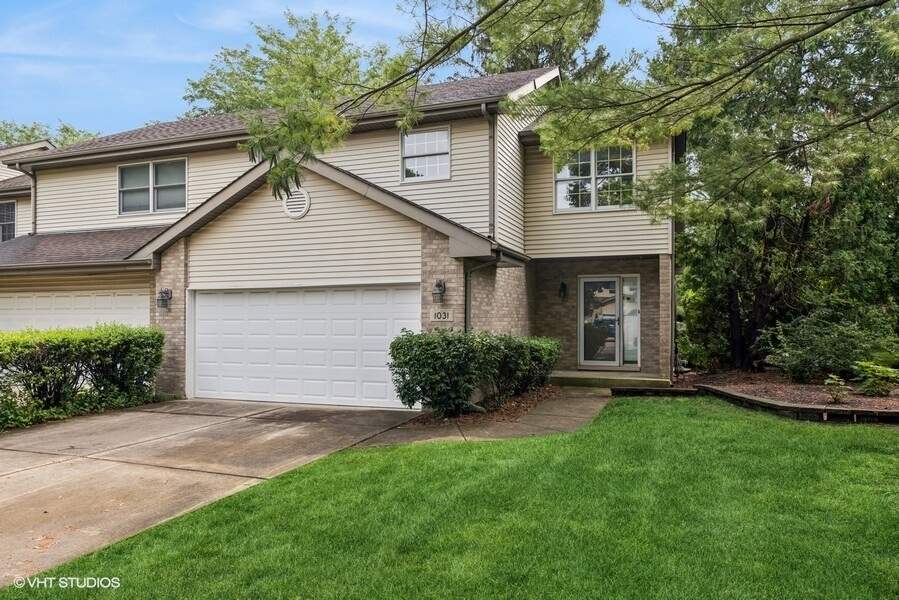 Property photo of 1031 Claremont Drive in Downers Grove, Illinois