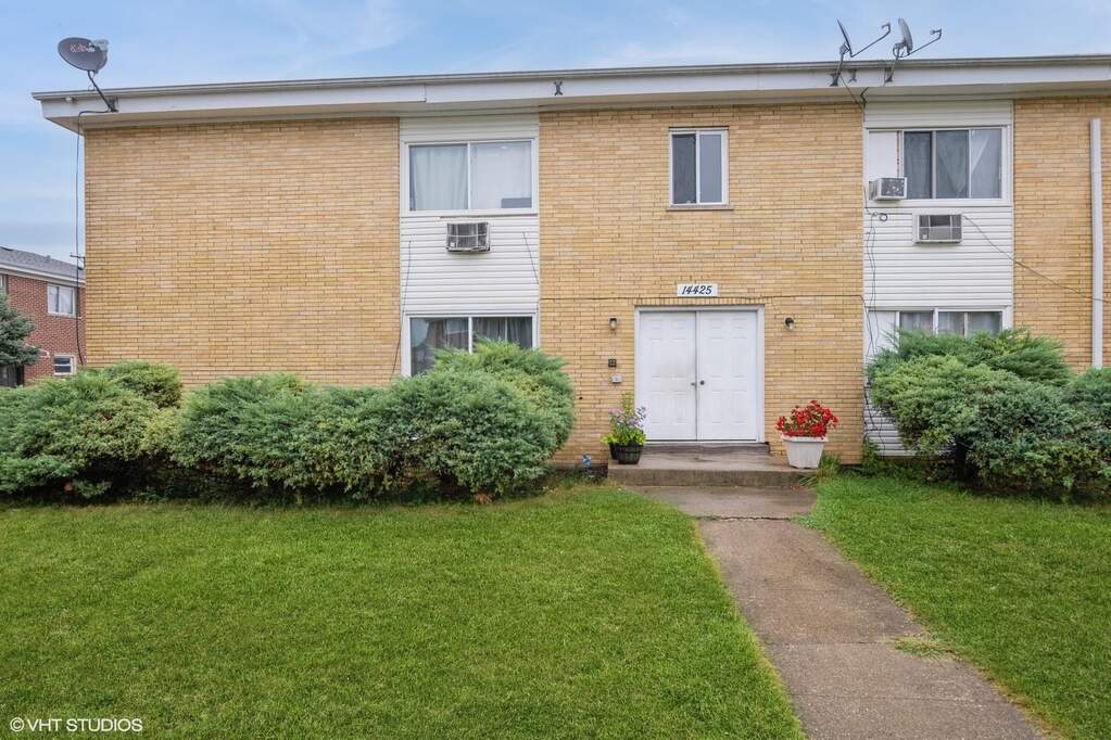 Property photo of 14425 Jefferson Avenue in Orland Park, Illinois