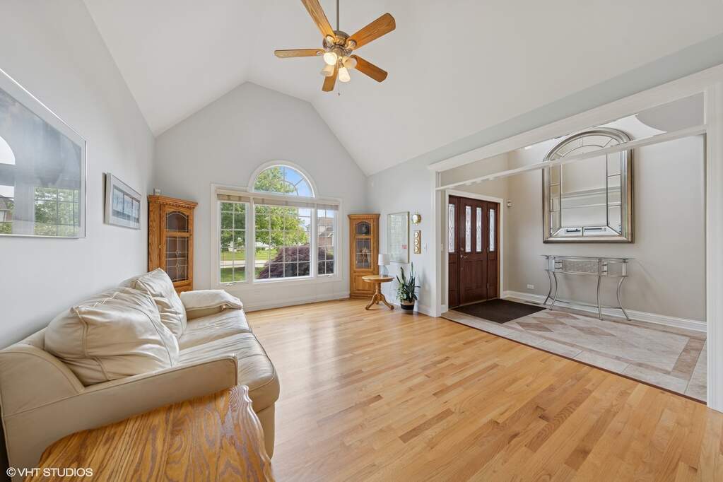 Property gallery photo