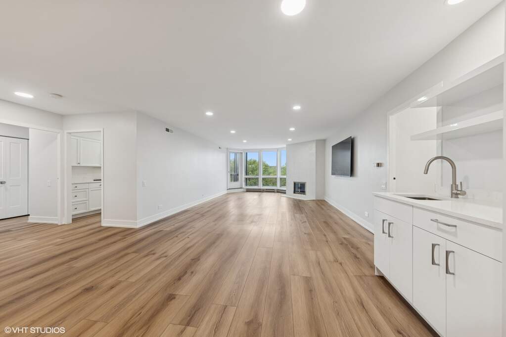 Property gallery photo