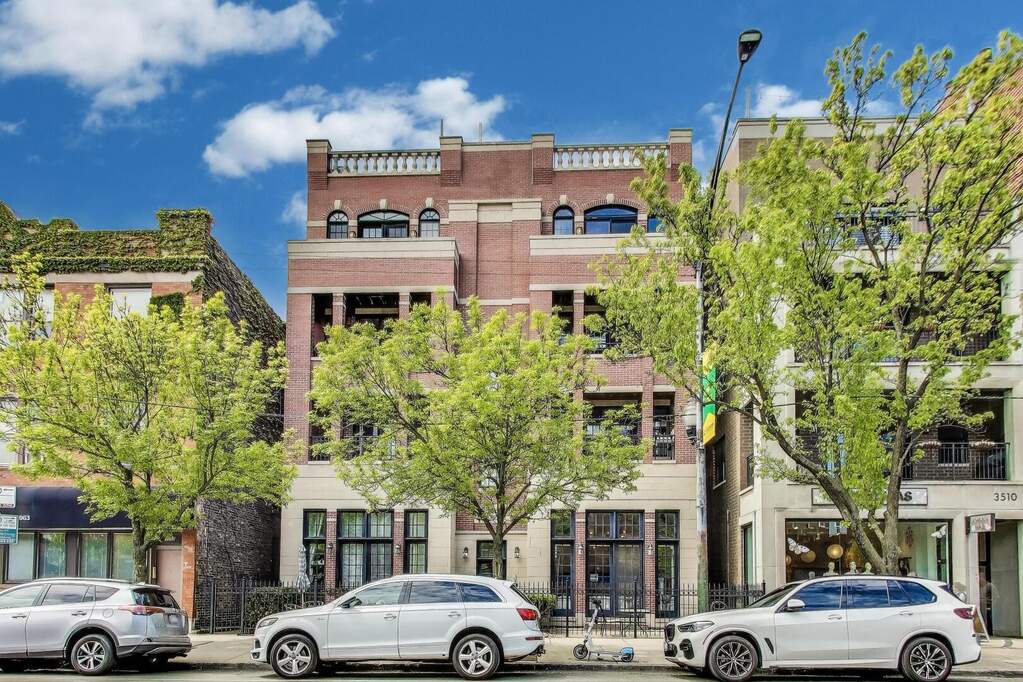 Property photo of 3506 N Southport Avenue #1N in Chicago, Illinois