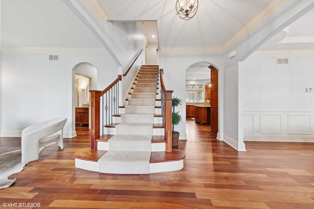 Property gallery photo