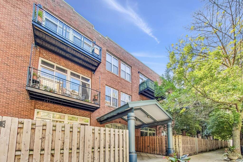 Property photo of 2333 W Saint Paul Avenue #126 in Chicago, Illinois