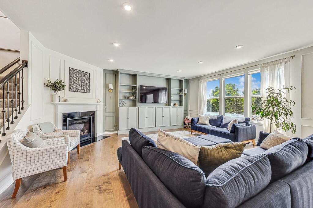 Property gallery photo