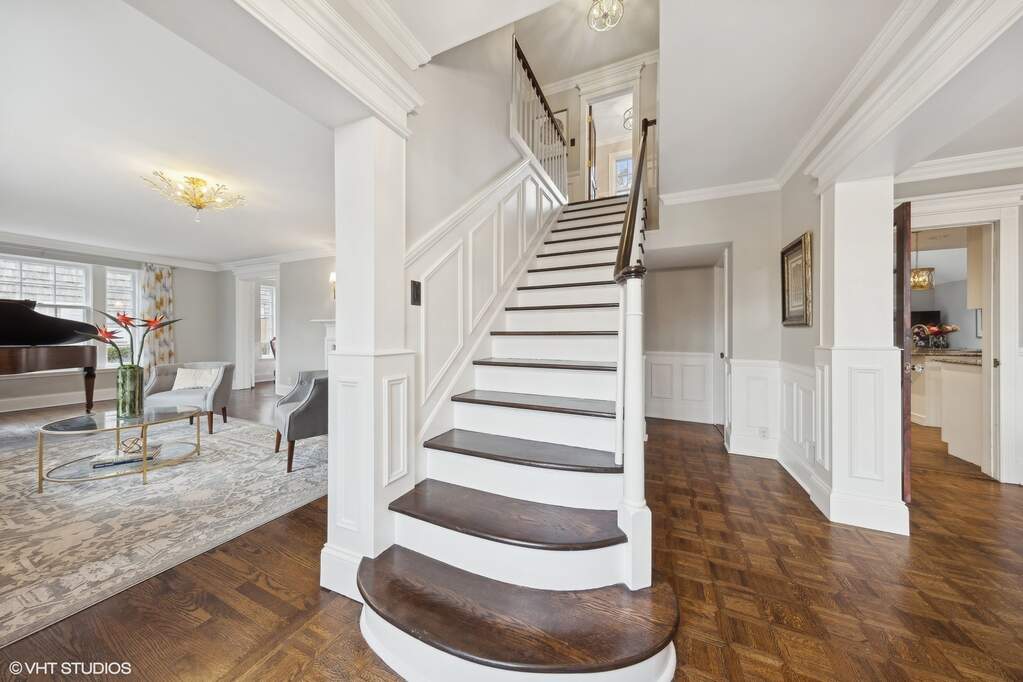 Property gallery photo