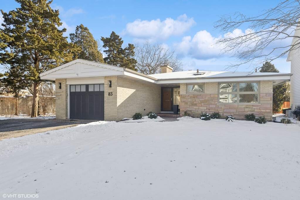 Property photo of 83 Waverly Avenue in Clarendon Hills, Illinois