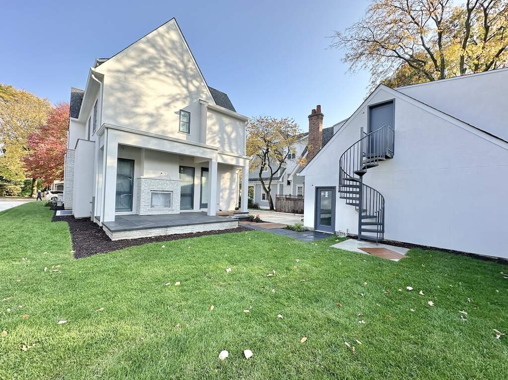 Property gallery photo