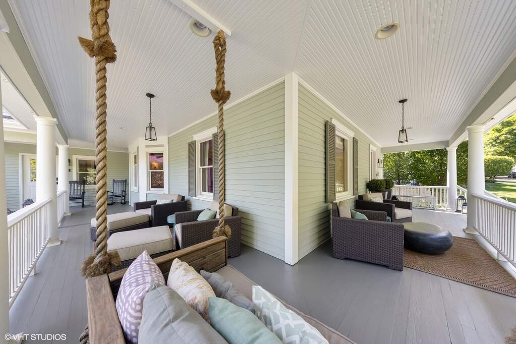 Property gallery photo