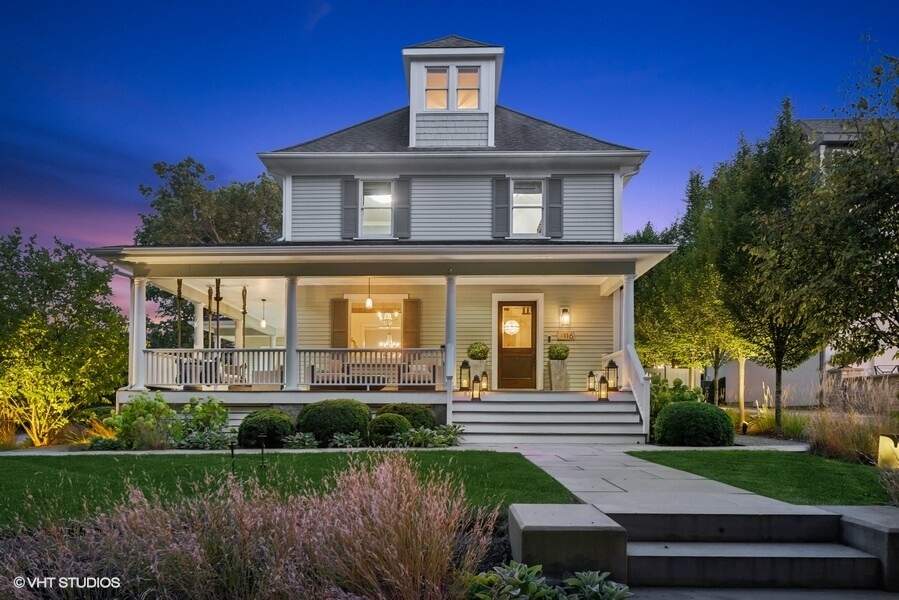 Property photo of 116 Maumell Street in Hinsdale, Illinois