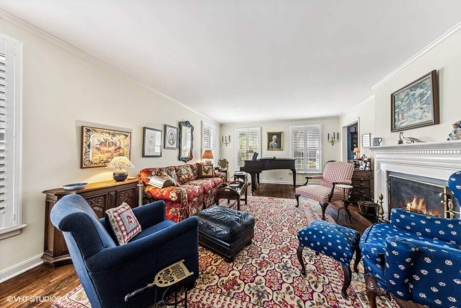 Property gallery photo