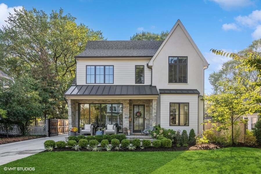 Property photo of 19 S Adams Street in Hinsdale, Illinois