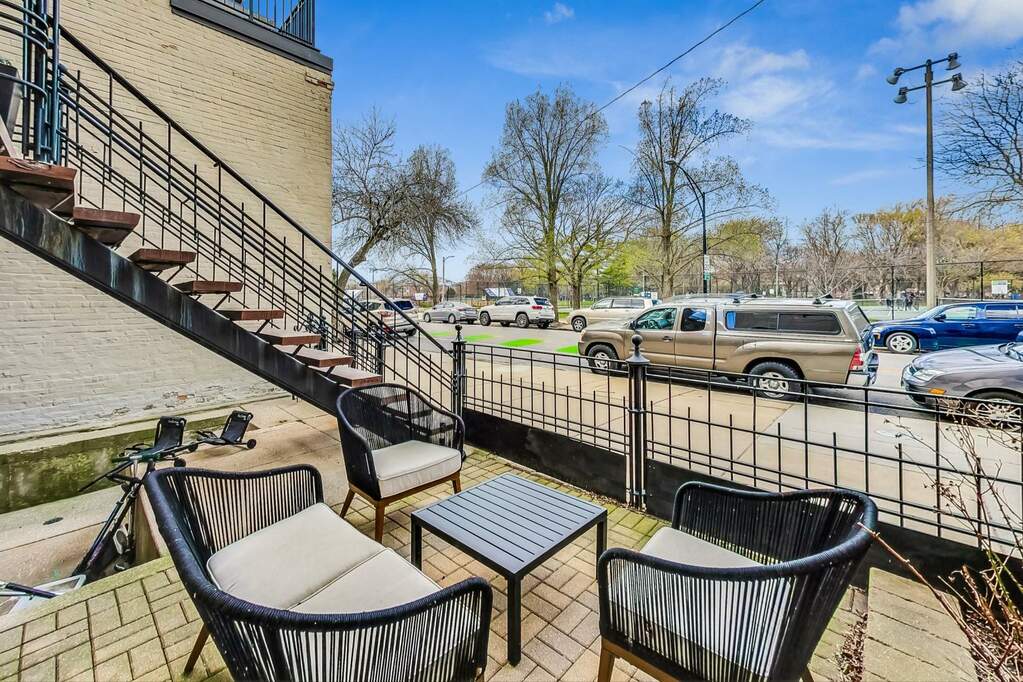 Property gallery photo