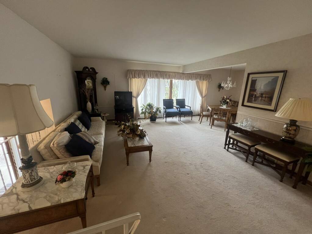 Property gallery photo