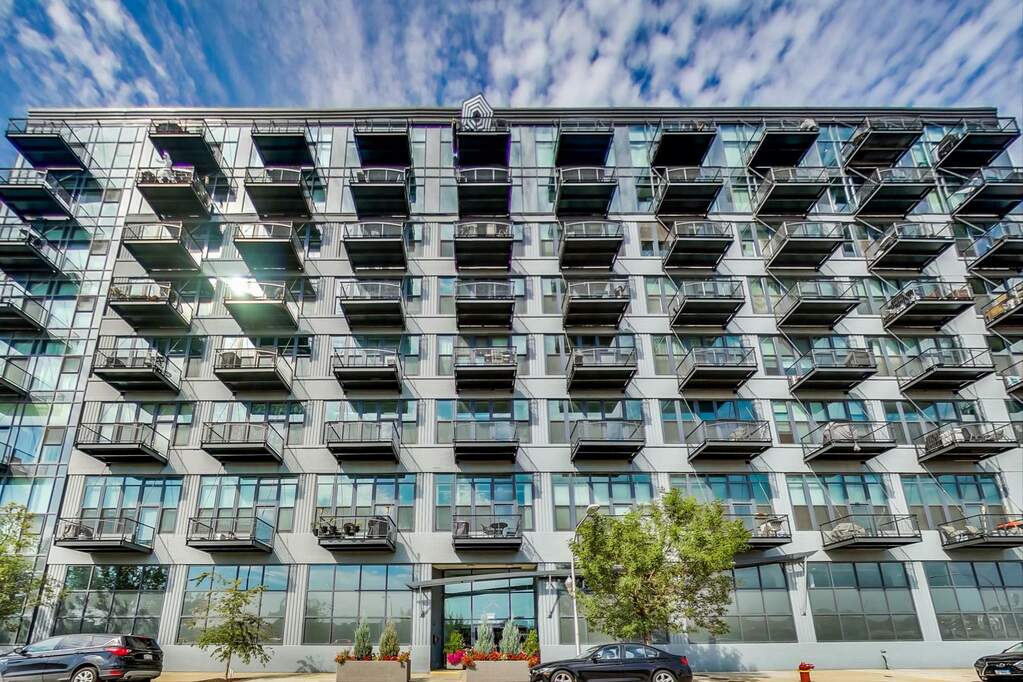 Property photo of 1224 W Van Buren Street #626 in Chicago, Illinois