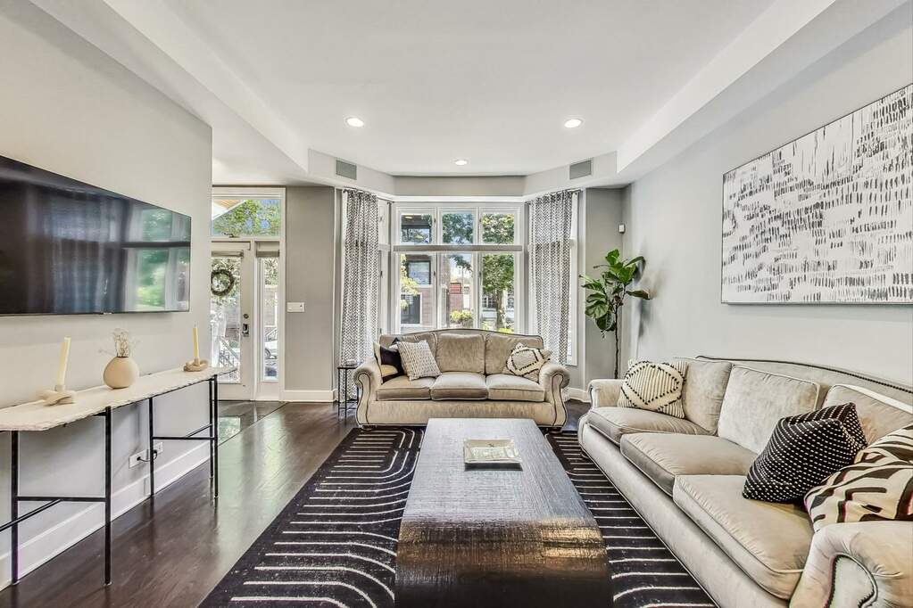 Property gallery photo