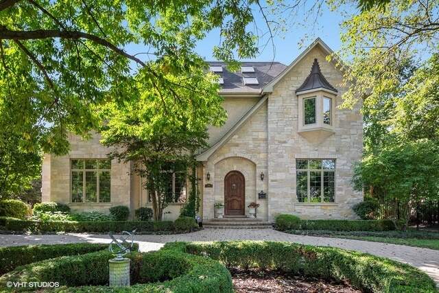 Property photo of 444 Fuller Road in Hinsdale, Illinois