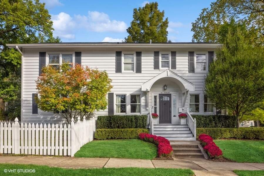 Property photo of 46 S Thurlow Street in Hinsdale, Illinois