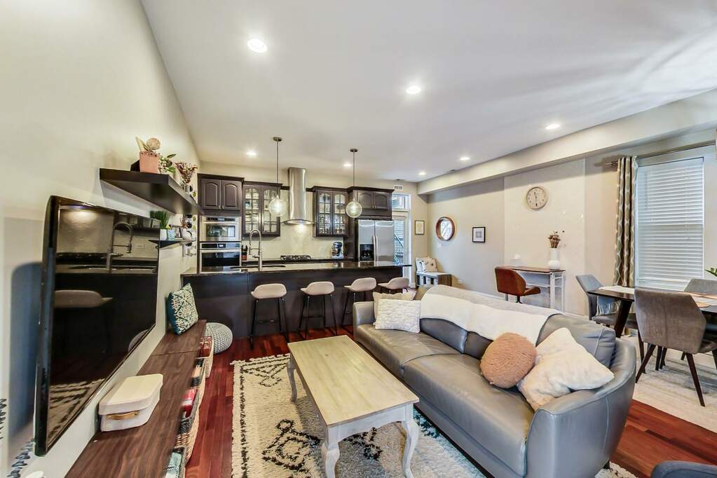 Property gallery photo