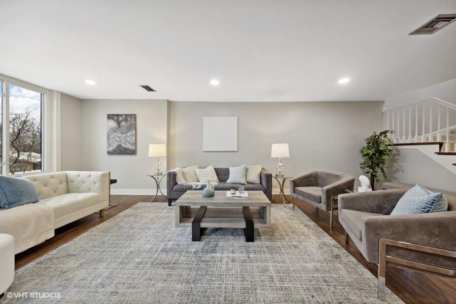 Property gallery photo