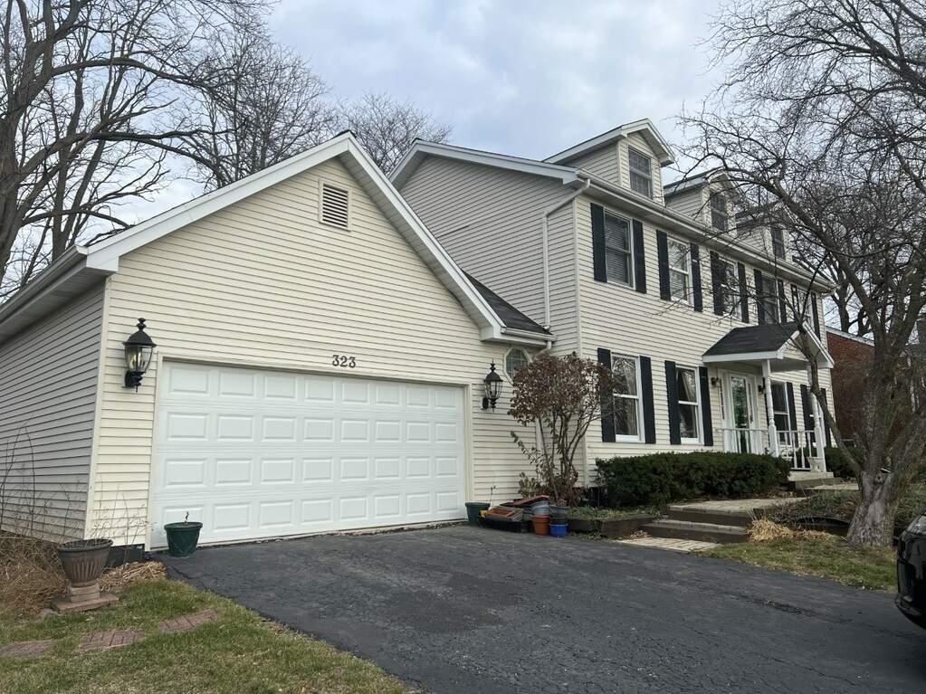 Property photo of 323 W 57th Street in Hinsdale, Illinois