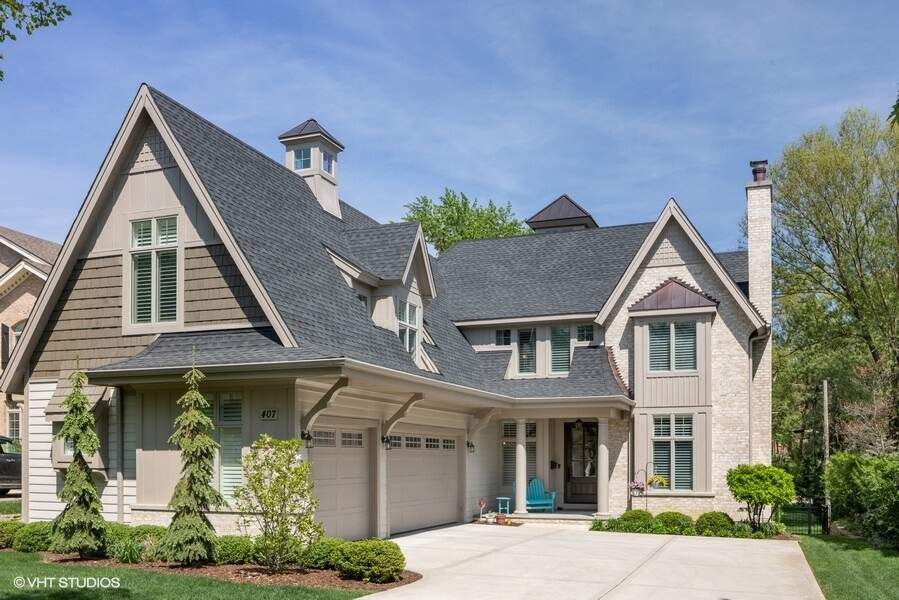 Property photo of 407 N Quincy Street in Hinsdale, Illinois