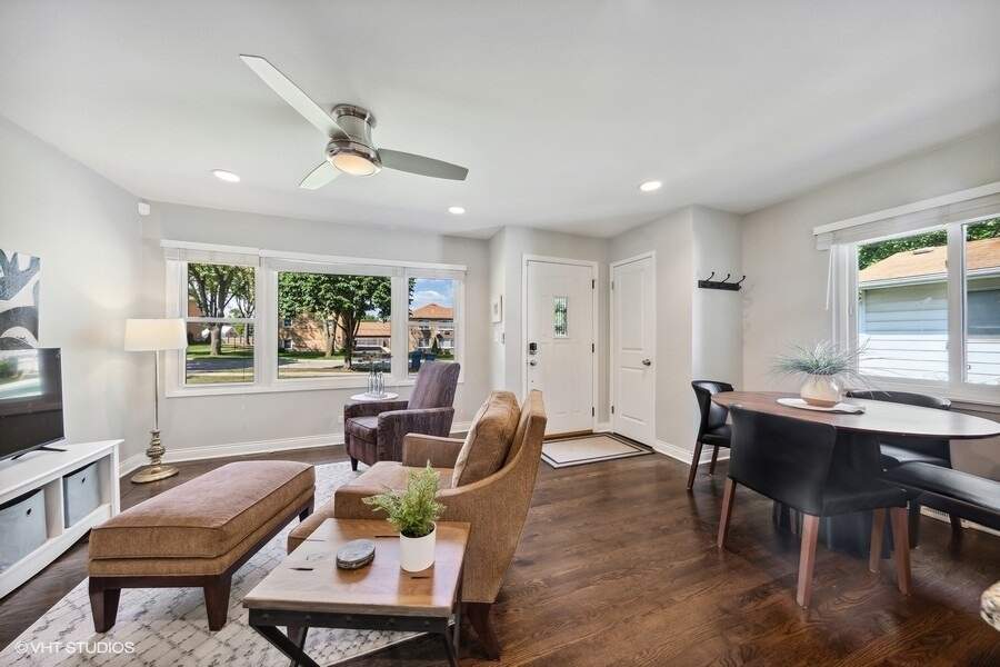 Property gallery photo