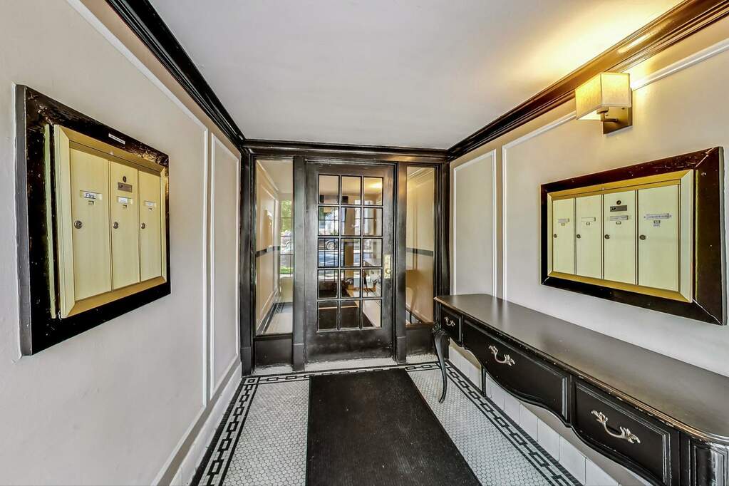 Property gallery photo