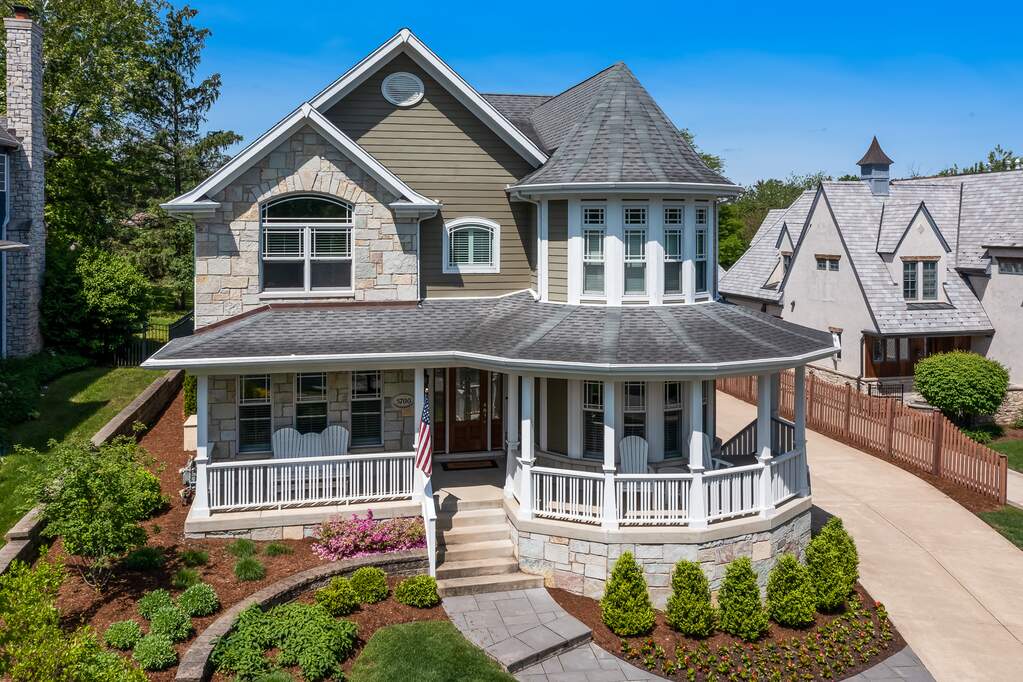 Property gallery photo