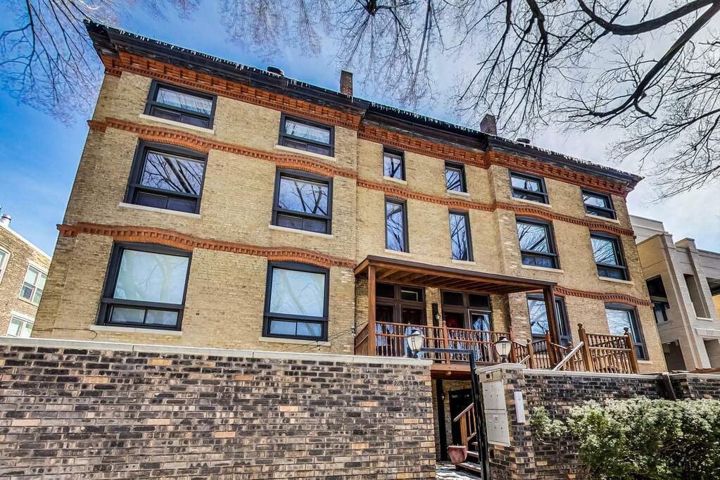 Property photo of 2141 N Lakewood Avenue #1SF in Chicago, Illinois