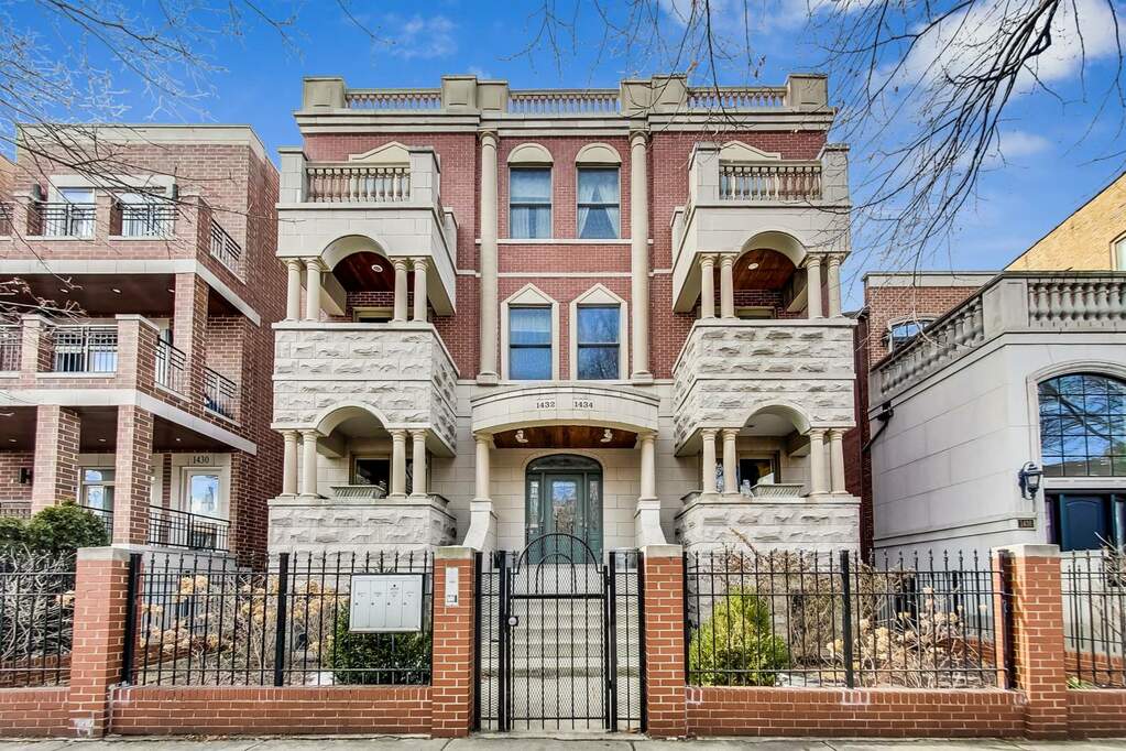 Property photo of 1434 N Cleveland Avenue #1N in Chicago, Illinois