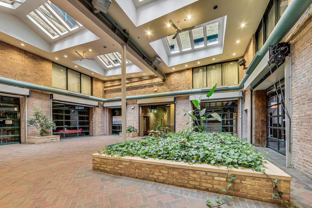 Property gallery photo