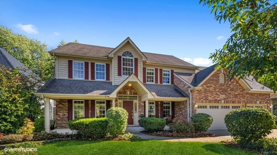 Property photo of 5619 Thurlow Street in Hinsdale, Illinois