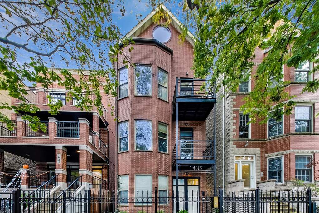 Property photo of 1435 W Henderson Street #C in Chicago, Illinois