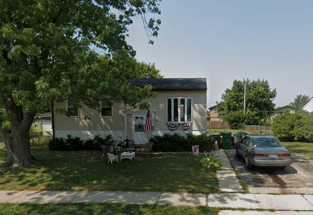 Property photo of 644 Belmont Drive in Romeoville, Illinois