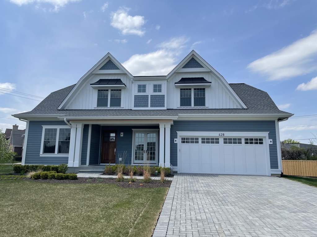 Property photo of 428 Williams Court in Clarendon Hills, Illinois