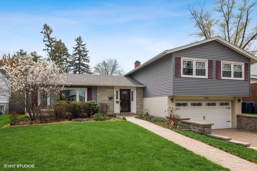 Property photo of 530 Highland Road in Hinsdale, Illinois