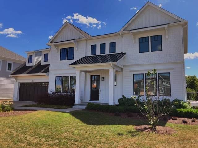 Property photo of 425 Williams Court in Clarendon Hills, Illinois