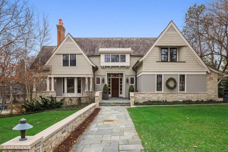 Property photo of 506 W Maple Street in Hinsdale, Illinois